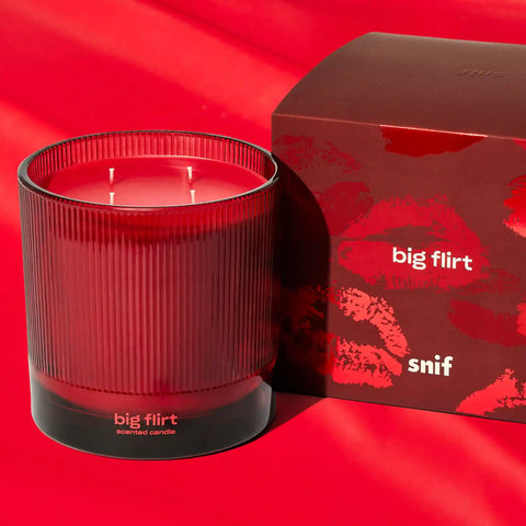 Big Flirt Candle